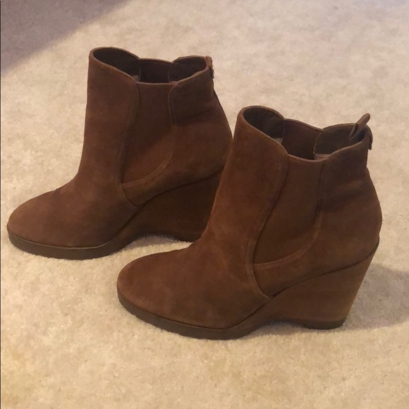 Michael Kors ‘Thea’ suede wedge bootie - Picture 7 of 8
